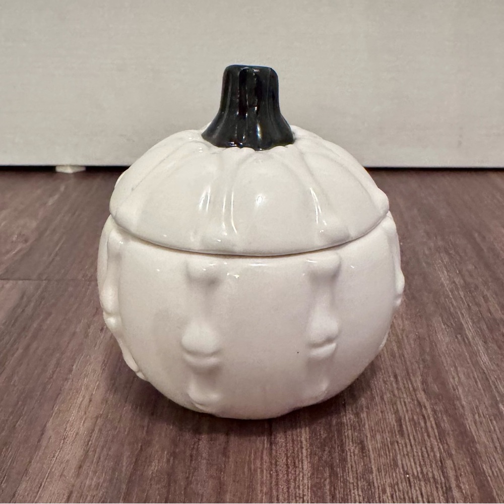 New Halloween Black and White Sugar Dish